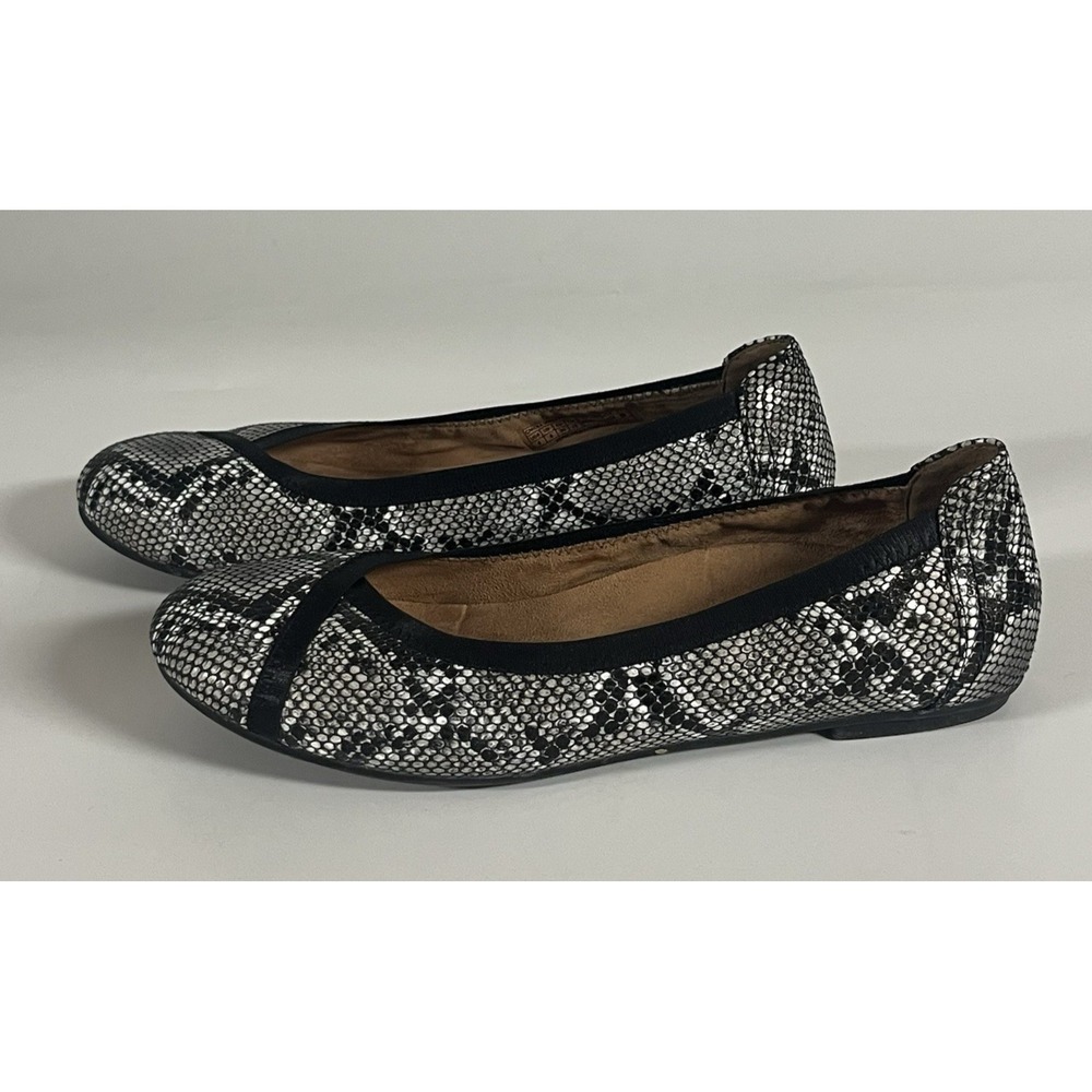 Vionic Caroll Snake Shoes Womens Gray Ballet Flat Slip On Sandals VS323 Size 8